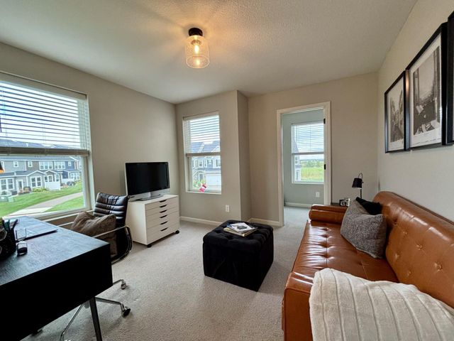 212 Junco Road N, Lake Elmo, MN 55042