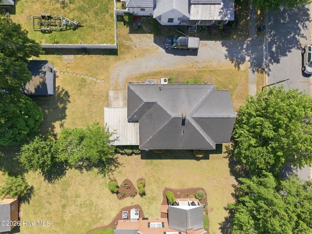 4162 E Church Street, Farmville, NC 27828