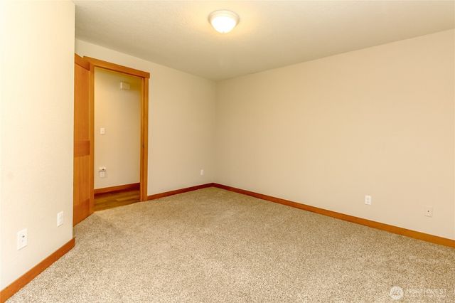 14817 105th Avenue Ct E, Puyallup, WA 98374