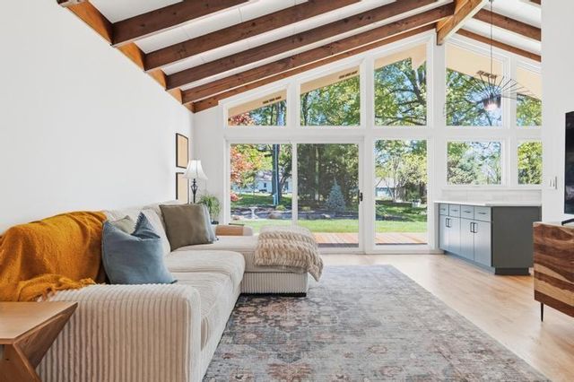 10339 High Drive, Leawood, KS 66206
