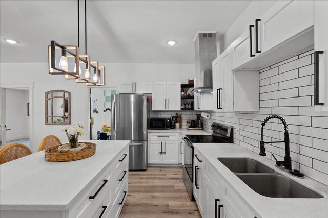 13509 S Bellaire Street, Santa Fe, TX 77510