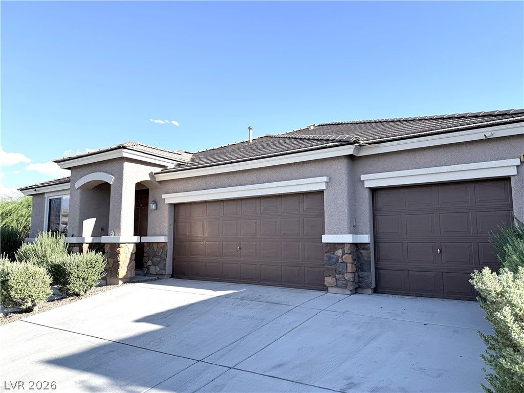 10229 Pine Ridge Peak Avenue, Las Vegas, NV 89166 — photo 3