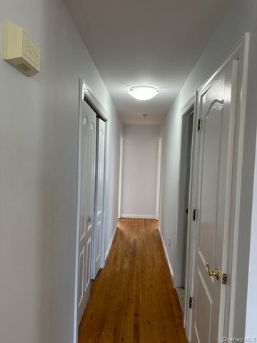 350 E Penn Street 1, Long Beach, NY 11561