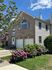 350 E Penn Street 1, Long Beach, NY 11561
