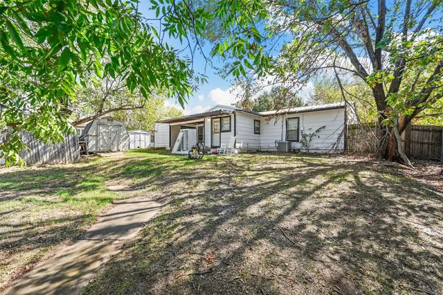 58 Pershing Drive, Denison, TX 75020