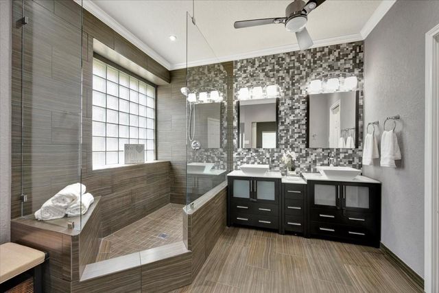 146 Bayou Bend Drive, League City, TX 77573