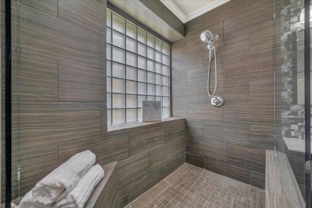 146 Bayou Bend Drive, League City, TX 77573