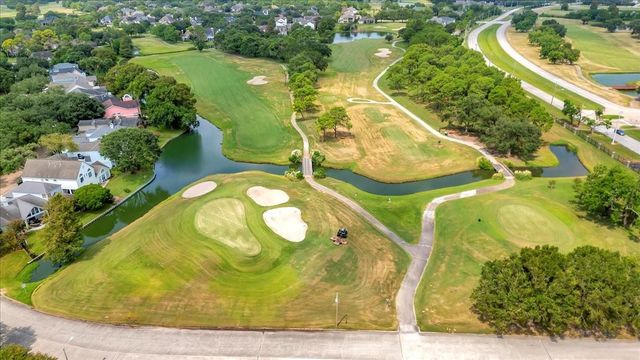 146 Bayou Bend Drive, League City, TX 77573