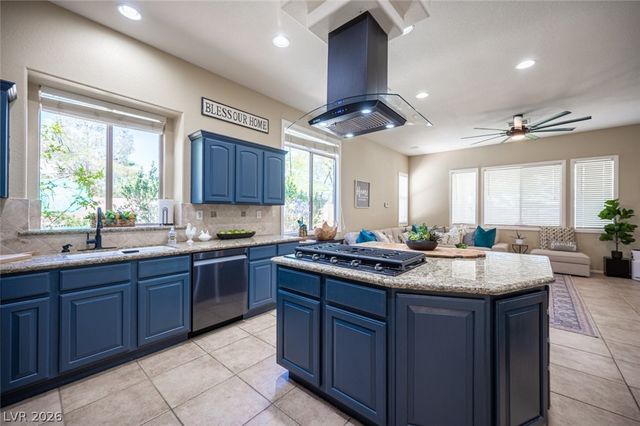 7000 Longley Street, Las Vegas, NV 89131