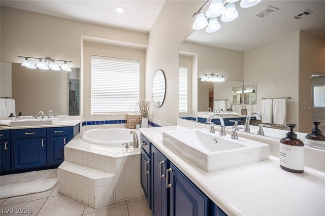 7000 Longley Street, Las Vegas, NV 89131