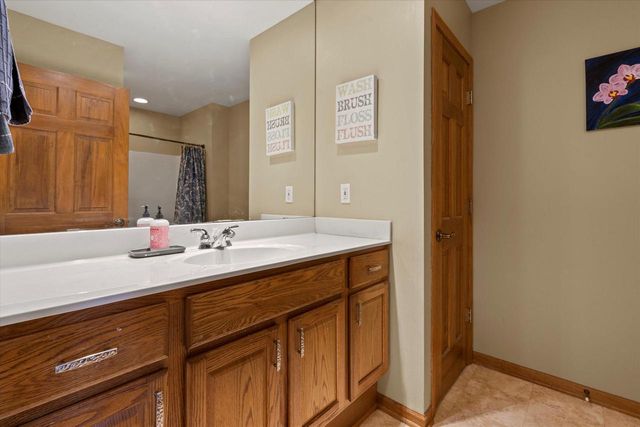 W309N7516 Champion RUN, Hartland, WI 53029