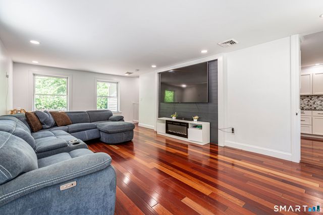 50 Chidsey Road, Avon, CT 06001