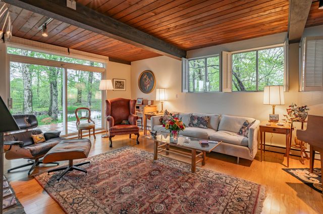 21 Wheeler Road, Hollis, NH 03049