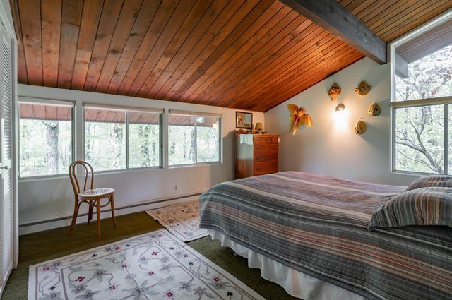 21 Wheeler Road, Hollis, NH 03049
