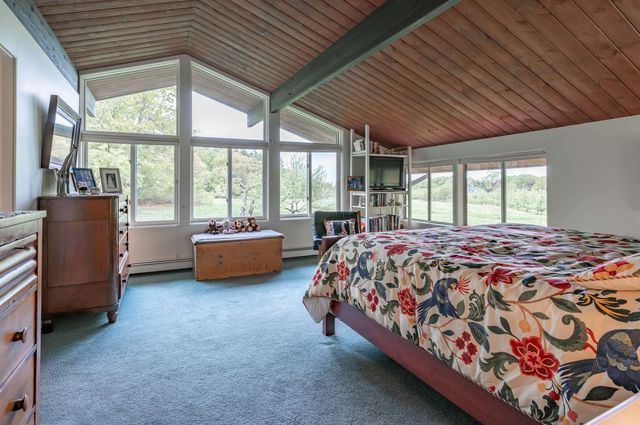 21 Wheeler Road, Hollis, NH 03049