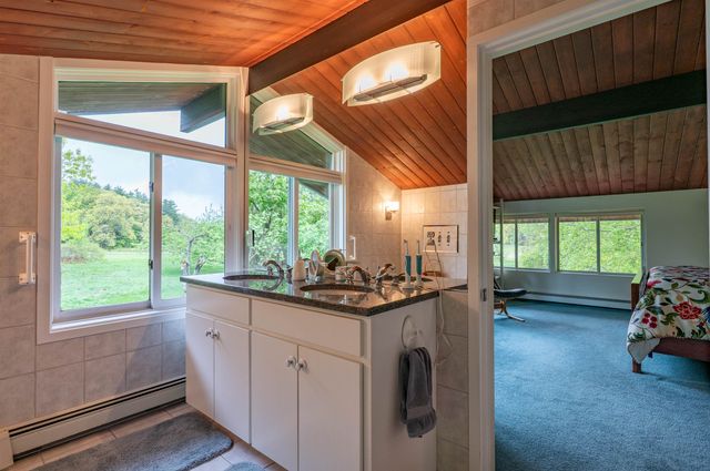 21 Wheeler Road, Hollis, NH 03049