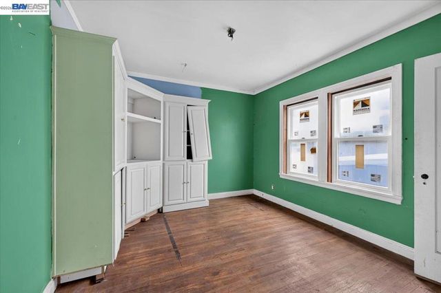 3148 California St, Oakland, CA 94602