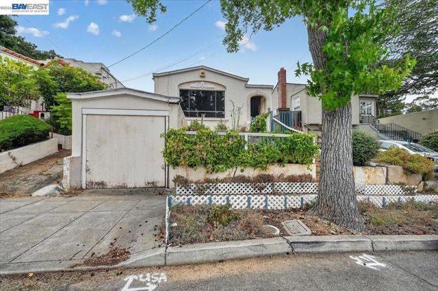 3148 California St, Oakland, CA 94602