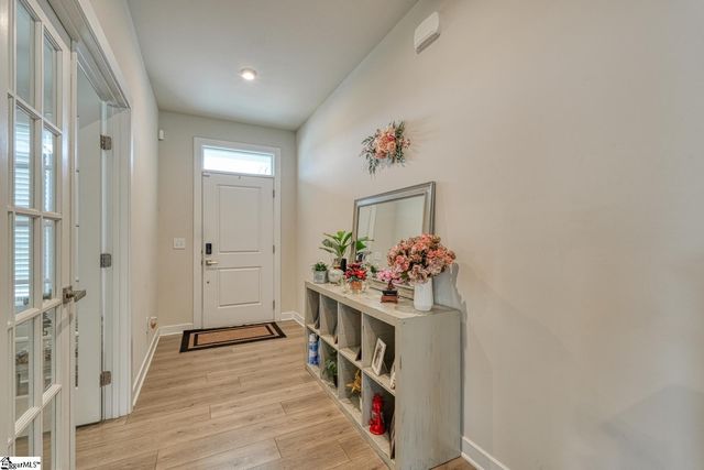 773 Lady Fern Drive, Woodruff, SC 29388