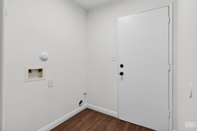 1215 Quartz Hill Road, Bakersfield, CA 93307