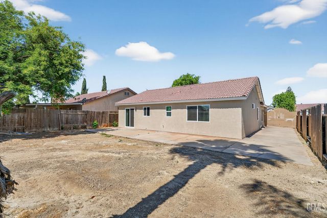 1215 Quartz Hill Road, Bakersfield, CA 93307