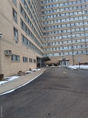 8900 E Jefferson 725 & 726, Detroit, MI 48214