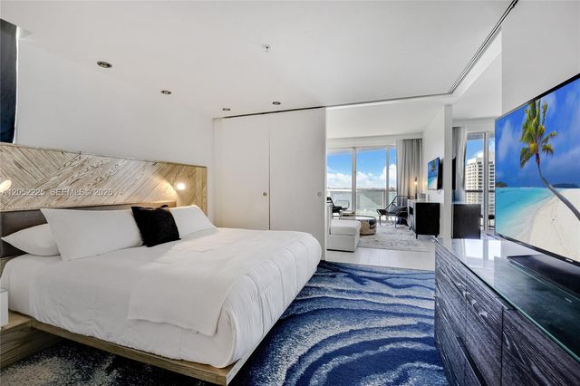 3101 Bayshore Drive 1802, Fort Lauderdale, FL 33304