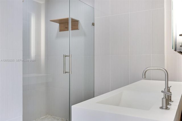 3101 Bayshore Drive 1802, Fort Lauderdale, FL 33304