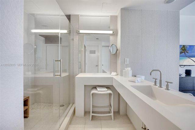 3101 Bayshore Drive 1802, Fort Lauderdale, FL 33304