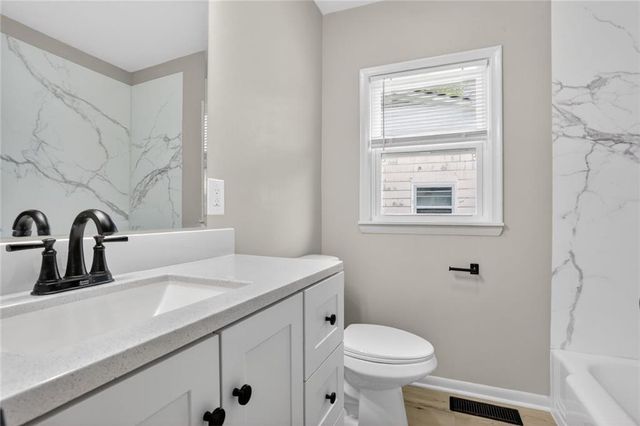 1422 S 41st Street, Kansas City, KS 66106