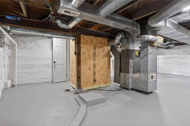 1422 S 41st Street, Kansas City, KS 66106