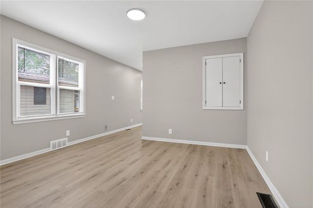 1422 S 41st Street, Kansas City, KS 66106