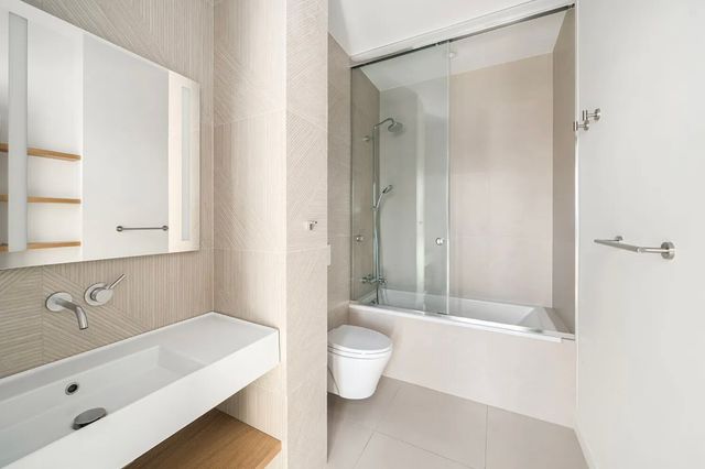 143 READE Street PH1, New York City, NY 10013