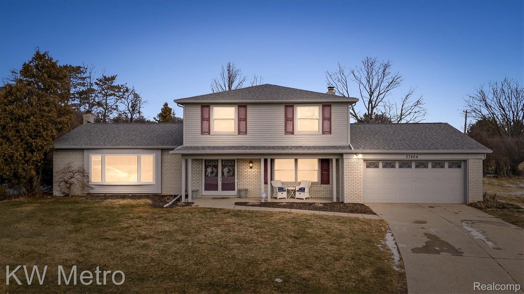 27464 E Skye Drive, Farmington Hills, MI 48334