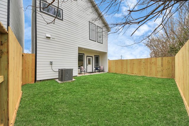 9026 Scott Street, Houston, TX 77051