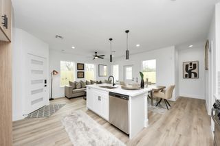 9026 Scott Street, Houston, TX 77051