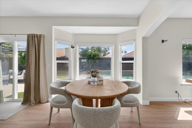 1555 Taylor Lane, Madera, CA 93637