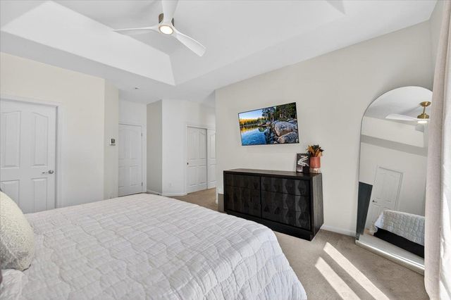 1555 Taylor Lane, Madera, CA 93637