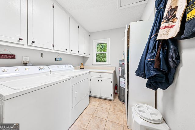 895 Fairplay Drive, Social Circle, GA 30025