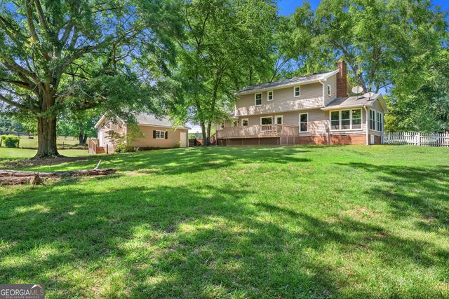 895 Fairplay Drive, Social Circle, GA 30025