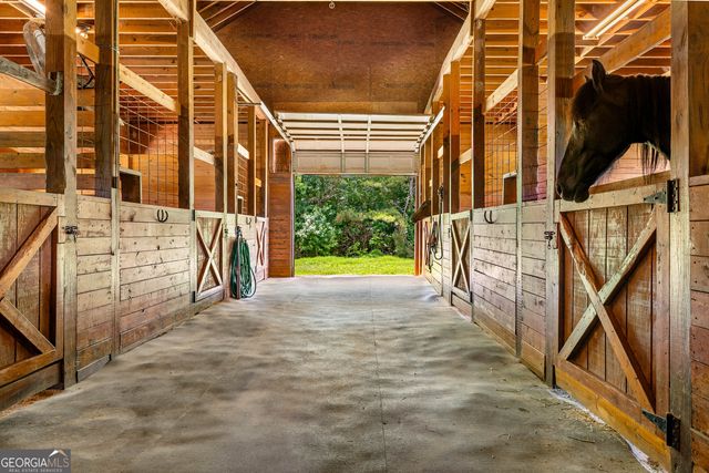 895 Fairplay Drive, Social Circle, GA 30025