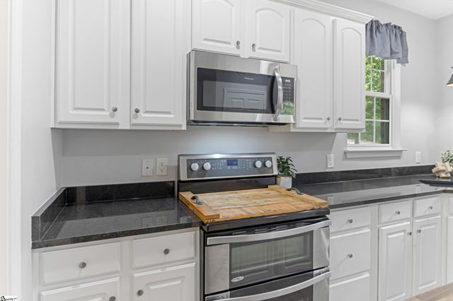 428 Winding Oak Drive, Woodruff, SC 29388