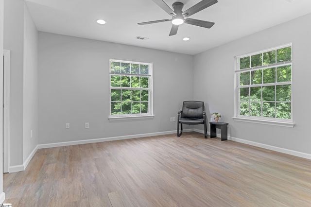 428 Winding Oak Drive, Woodruff, SC 29388