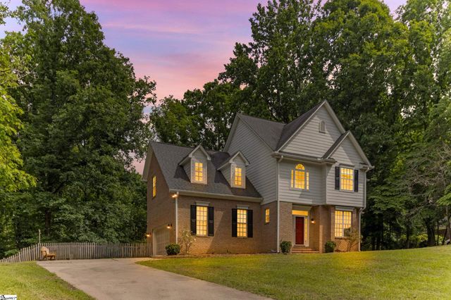 428 Winding Oak Drive, Woodruff, SC 29388