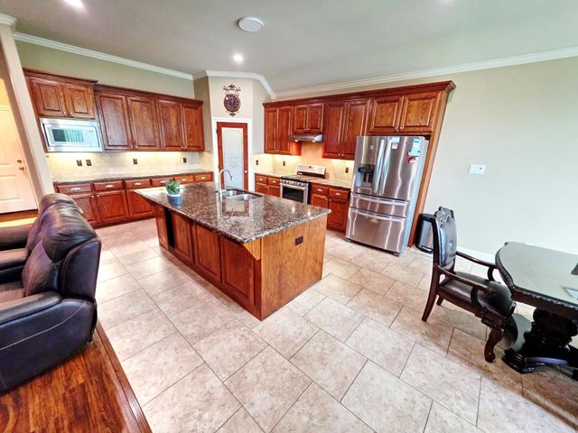 1021 Saint Matthew Circle, Royse City, TX 75189