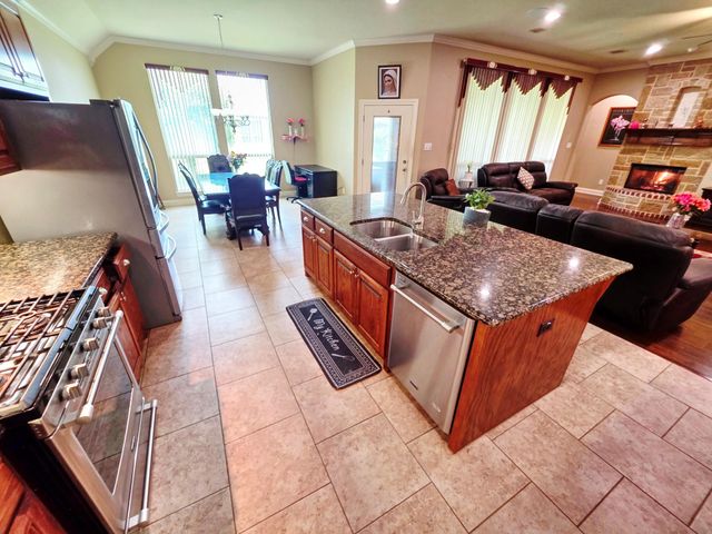 1021 Saint Matthew Circle, Royse City, TX 75189