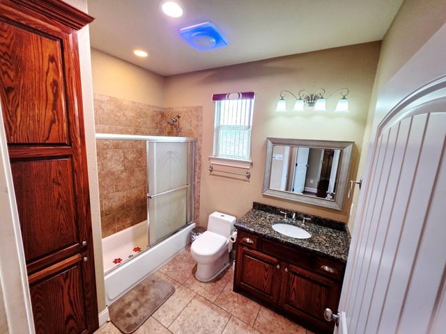 1021 Saint Matthew Circle, Royse City, TX 75189