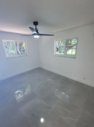 2823 Polk Street, Hollywood, FL 33020