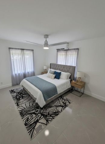 2823 Polk Street, Hollywood, FL 33020