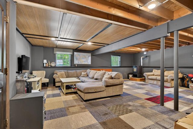 121 Hull Avenue, Wallingford, VT 05773